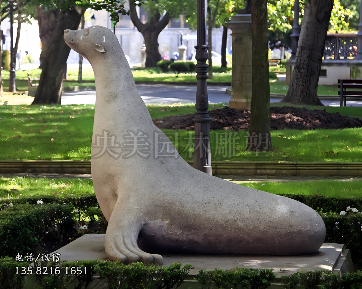 赢博手机网页版登录入口海豚雕塑