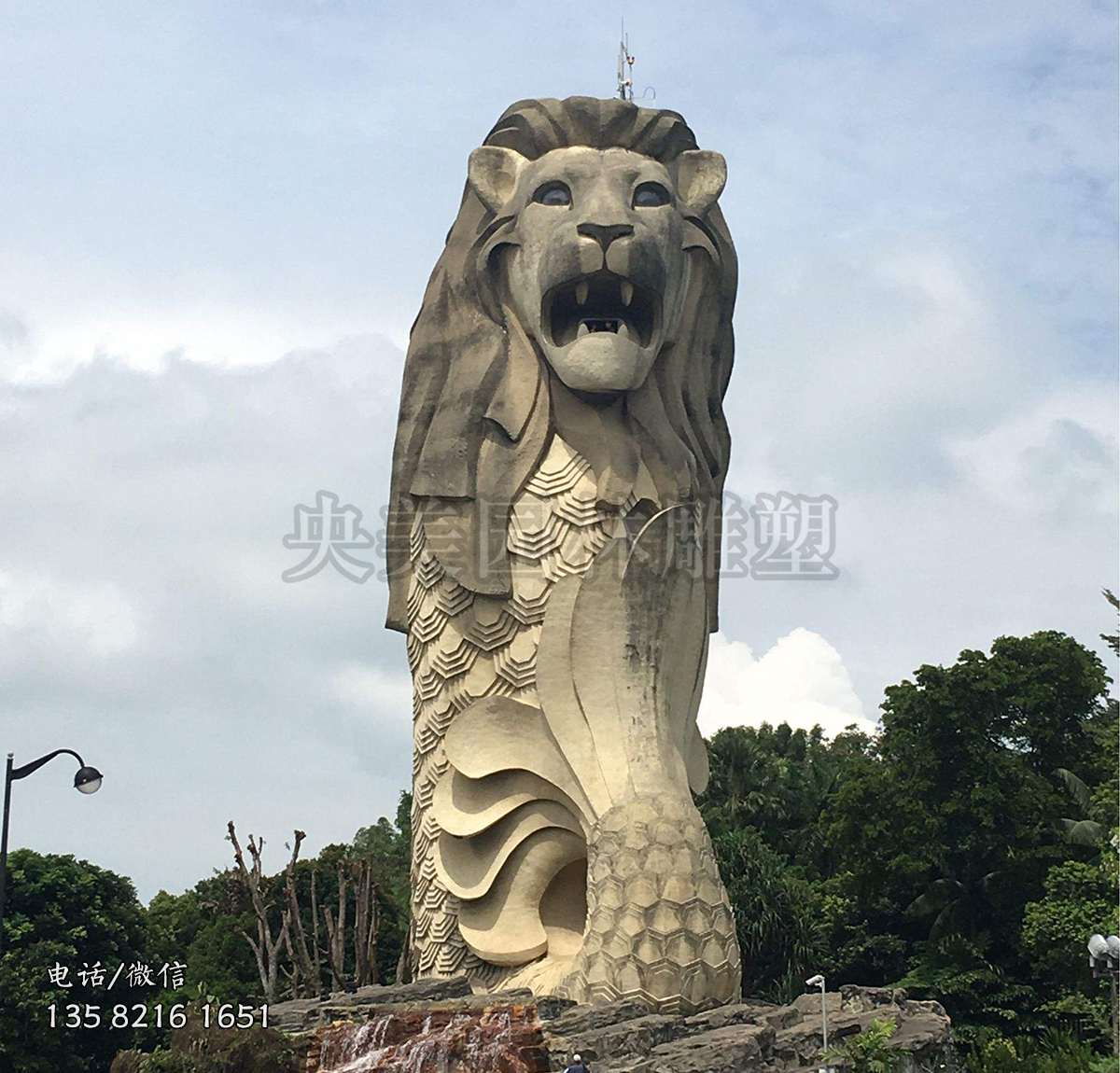 大型赢博手机网页版登录入口鱼尾狮雕塑