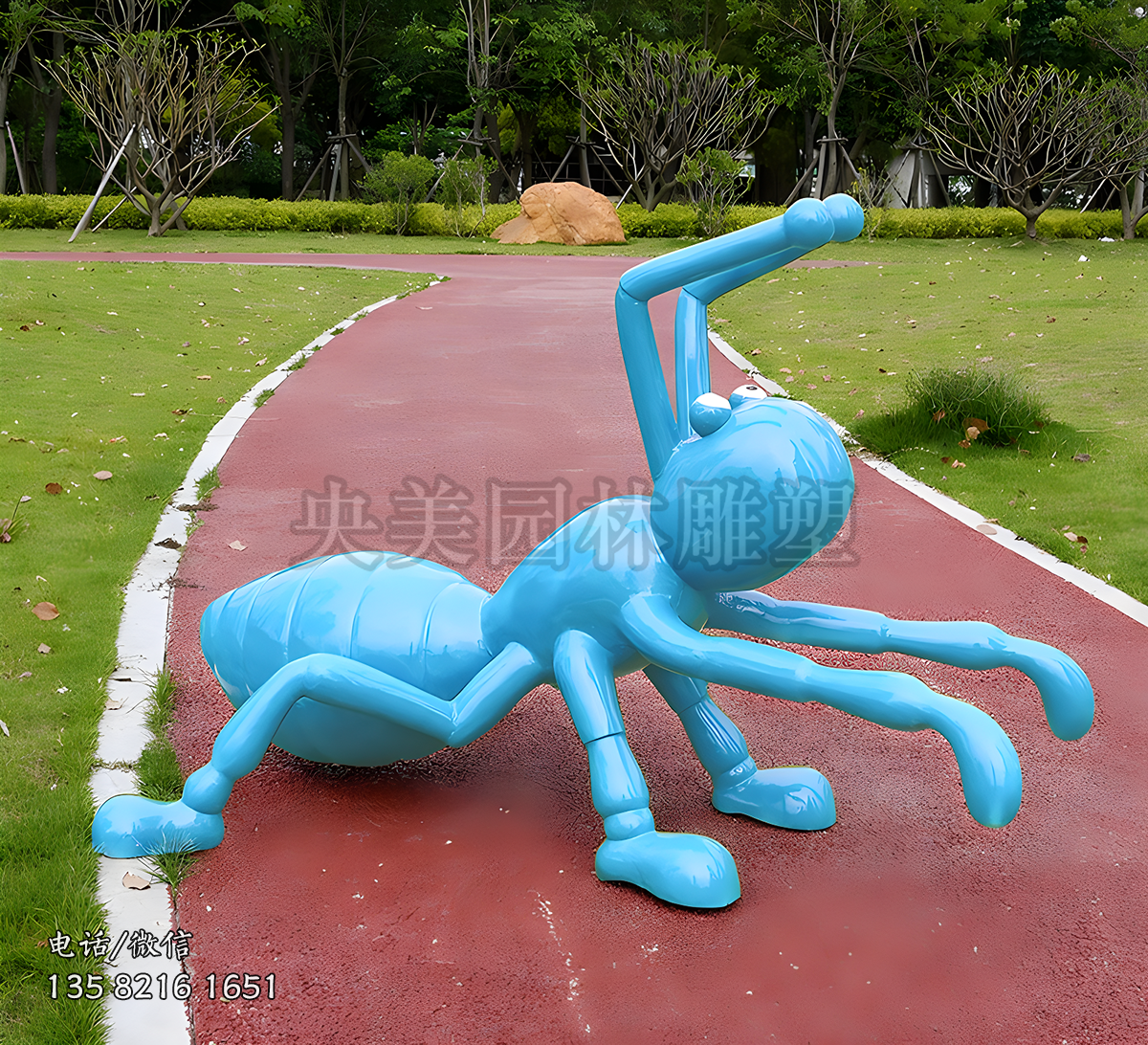 玻璃钢喷漆蚂蚁雕塑