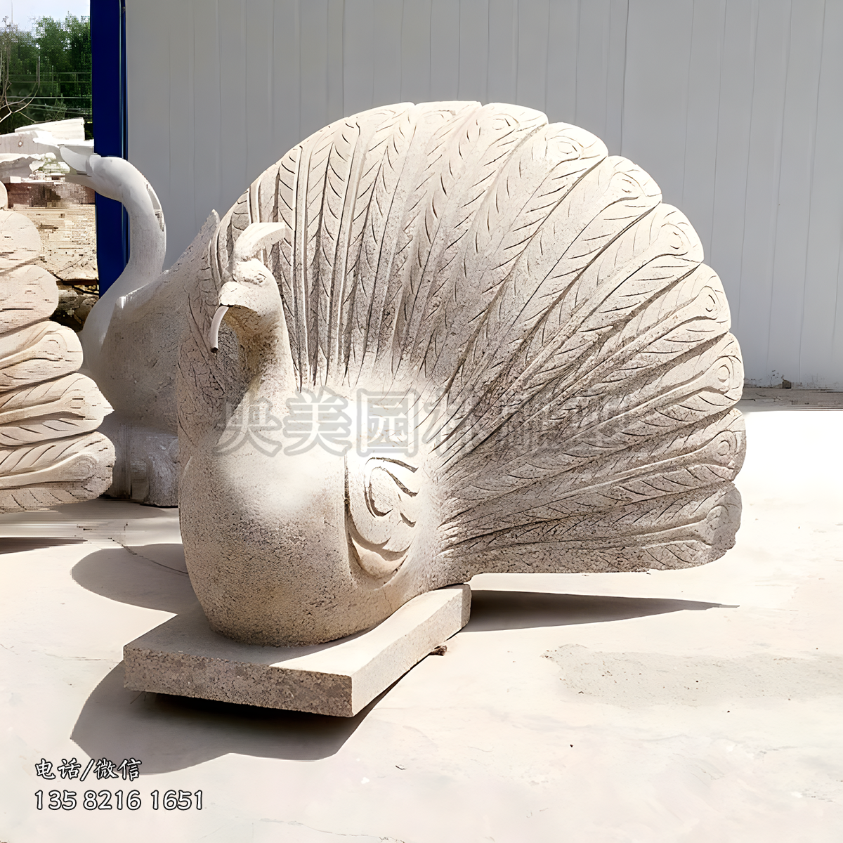 赢博手机网页版登录入口孔雀喷水动物雕塑