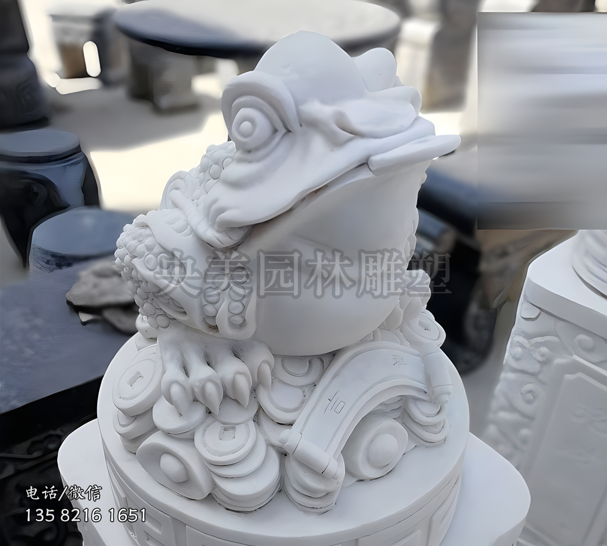 汉白玉招财进宝金蟾赢博手机网页版登录入口摆件