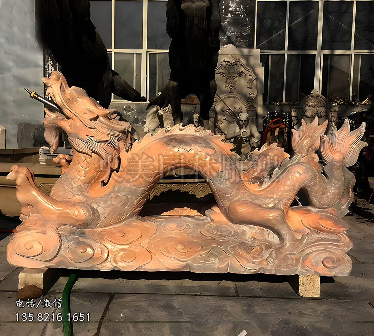 晚霞红大理石神龙雕塑（可喷水）