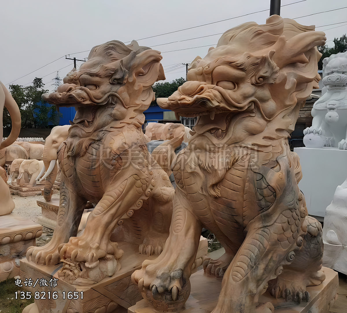 晚霞红坐姿赢博手机网页版登录入口麒麟雕塑