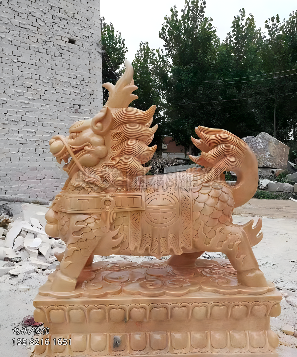 晚霞红赢博手机网页版登录入口别墅镇宅麒麟雕塑