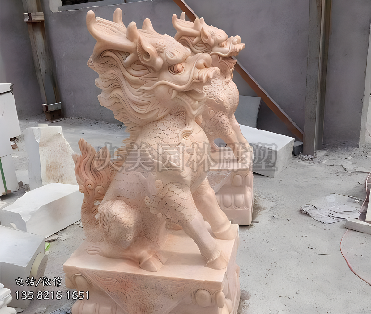 晚霞红景观装饰麒麟雕塑