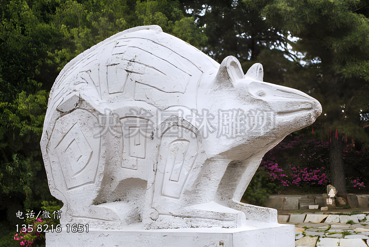 抽象子鼠赢博手机网页版登录入口造型雕塑