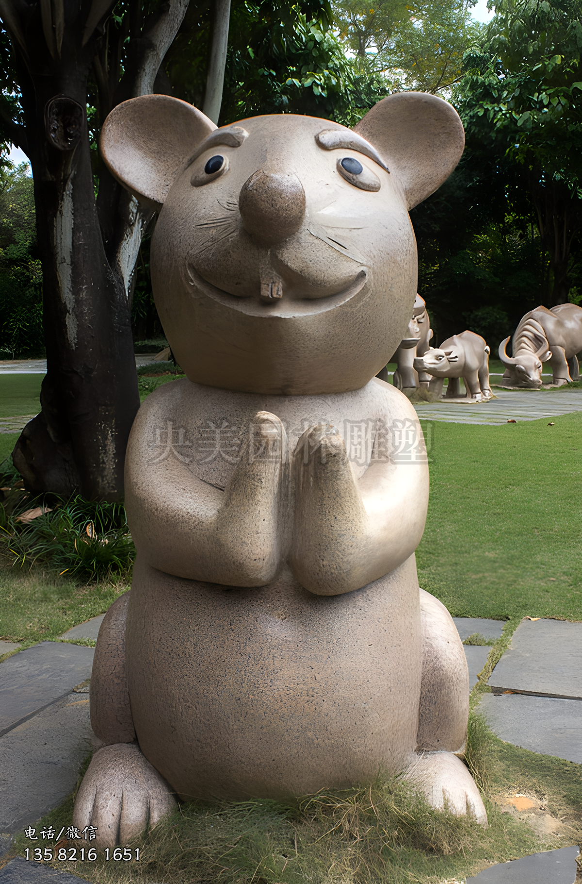 双手合十的老鼠赢博手机网页版登录入口