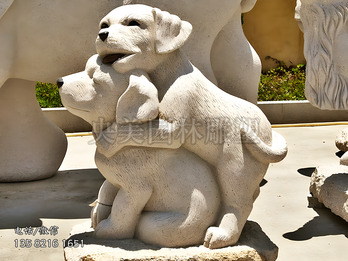 赢博手机网页版登录入口小狗雕塑