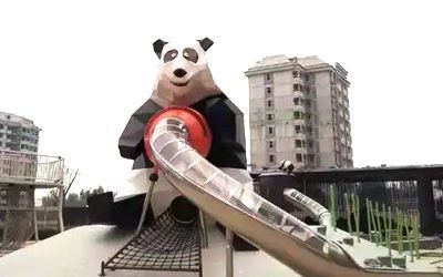 游乐园熊猫雕塑